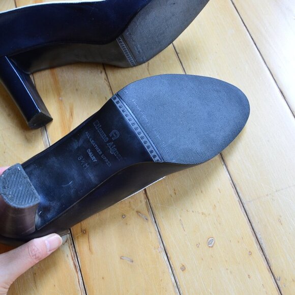 Etienne Aigner Black leather Peep Toe Heels Size 8.5M - Picture 9 of 12